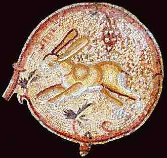 Zajc v medailonu mozaiky (14 kB)